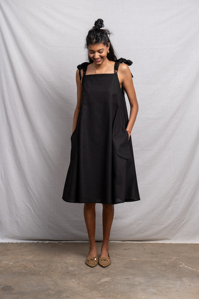 Cosmos Dress - Black