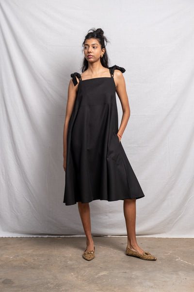 Cosmos Dress - Black